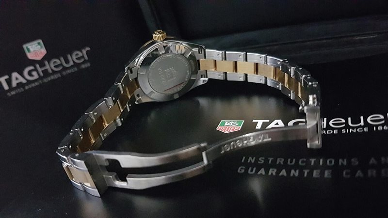 WV1450-BD0797 שעון טאג הויאר 18 קראט מסדרת קררה היוקרתית לנשים | דגם משובץ 13 יהלומים בלוח פנינה | שעוני יוקרה שווצרים לנשים | מלאי מוגבל | Tag Heuer WV1450.BD0797 Carrera Women';s 18kt yellow gold