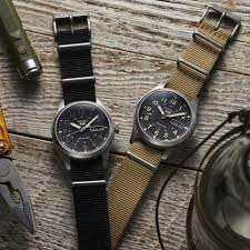 SRPG35 שעון סייקו 5 ברצועת ספורט | מנגנון אוטומטי רצועת בד איכותית | חנות שעוני סייקו בראשון לציון | Seiko 5 Sports 24-Jewel Automatic Watch with Black Dial SRPG35