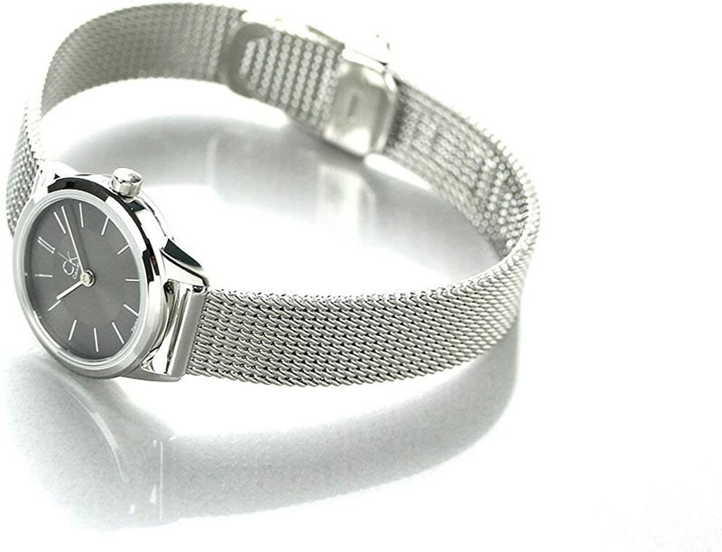 K3M23124 שעון יד קלווין קליין לנשים דגם כסוף בלוח אפור פסים | רצועת רשת אופנתית | מנגנון שווצרי | שנתיים אחריות | מלאי מוגבל | Calvin Klein Minimal Quartz Grey Dial Ladies Watch K3M23124