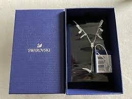 5499631 שרשרת נופלת של סברובסקי | קולקצייה חדשה | תכשיטי רודיום יוקרתיים לנשים במבצע | Swarovski Polar Bestiary 5499631 Rhodium Plated Necklace