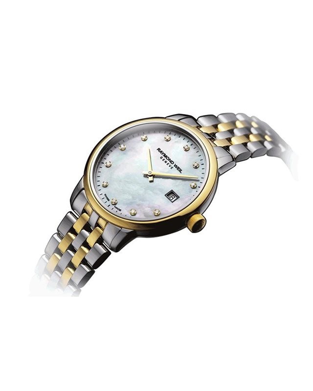 5988-STP-97081 שעון יוקרה לנשים של ריימונד ווייל מסדרת טוקטה | שעון משולב זהב בלוח פנינה משובץ 11 יהלומים ותאריכון | שנתיים אחריות | Ladies Two-Tone Gold 11 Diamond Quartz Watch - Toccata