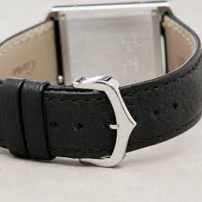 WSTA0041 שעון קרטייה טנק מלבני לנשים | שיא האופנה בשעון אחד | לוח לבן רומי ברצועת עור | אחריות בין לאומית | מלאי מוגבל | Cartier Tank Must, Large model, quartz movement, steel