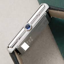 WSTA0041 שעון קרטייה טנק מלבני לנשים | שיא האופנה בשעון אחד | לוח לבן רומי ברצועת עור | אחריות בין לאומית | מלאי מוגבל | Cartier Tank Must, Large model, quartz movement, steel