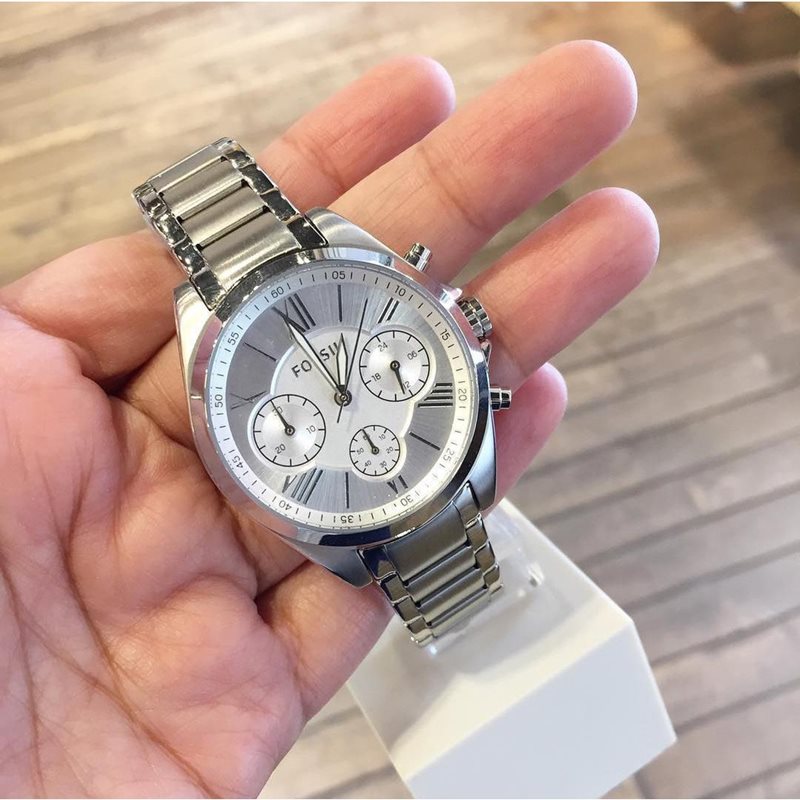 BQ3035 שעון יד אופנתי לנשים של פוסיל | דגם כרונוגרף כולל שנתיים אחריות |{ חנות שעוני אופנה בראשון לציון | מלאי מוגבל | Modern Courier Midsize Chronograph Stainless Steel Watch - BQ3035 at Fossil.