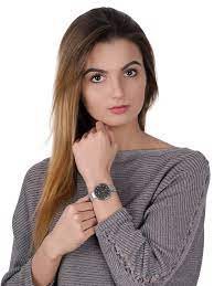 12034-009 שעון יד ברינג ברצועת רשת אופנתית | דגם קלאסי אלגנטי כולל 3 שנים אחריות | זכוכית ספיר שעוני ברינג בראשון לציון | BERING Women';s Stainless Steel Quartz Watch with Textile Strap 12034-009