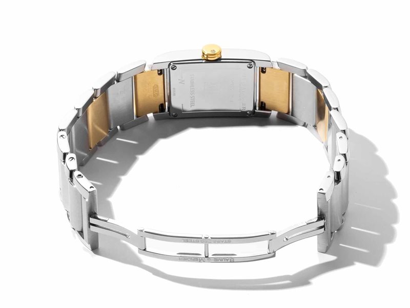 08777 באום מרסייה שעון יוקרה לאישה משולב זהב 18K | לוח פנינה רומי שעון מיני אלגנטי | שנתיים אחריות | מלאי מוגבל | Baume & Mercier Hampton Ladies Watch Model MOA08777