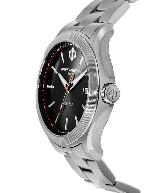 10412 שעון יוקרה של באום מרסייה לגברים | דגם בלוח שחור וכתום | מחוגים ואינדקס זוהרים בחושך | כולל שנתיים אחריות | מלאי מוגבל | Baume & Mercier Clifton Club Quartz Black Dial Stainless Steel 10412