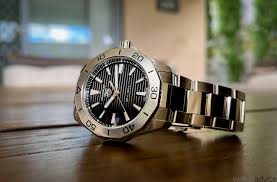 WBP1110.BA0627 שעון יוקרה טאג הויאר אקווהרייסר לגברים בלוח שחור מיוחד | שעון 200 מטר | שנתיים אחריות | Tag Heuer Aquaracer Quartz Black Dial Steel Men';s Watch WBP1110.BA0627