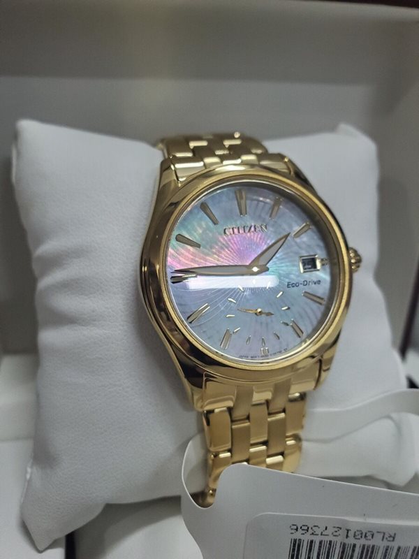 EV1032-51D שעון סיטיזן זהב לאישה בטכנולוגיית אקו דרייב | לוח מיוחד פנינה פסים עם שעון שניות | שעוני אופנה יוקרתיים לנשים | Ladies'; Citizen Eco-Drive Corso Yellow Gold Textured Dial Watch EV1032-51D