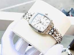 C028.310.11.116.00 שעון סרטינה מרובע לאישה בשיבוץ 3 יהלומים בלוח | שעוני יוקרה לנשים עם 5 שנים אחריות | CERTINA DS Prime Women';s Quartz Watch C028-310-11-116-00