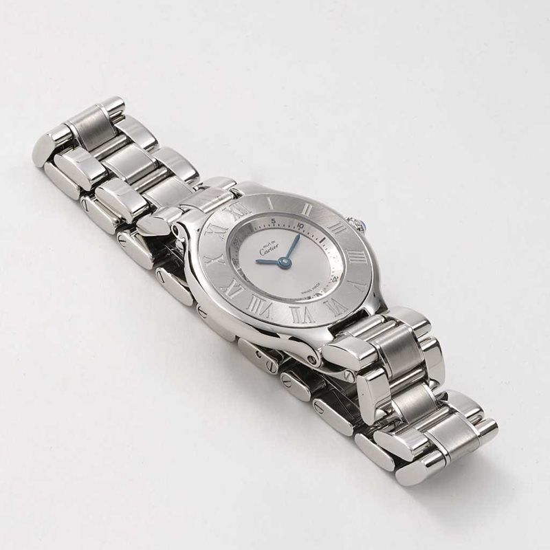 W10109T2 שעון קרטייה מאסט 21 לאישה יד שנייה | ספיר כחולה ומחוגים כחולים בלוח כסוף כולל שנה אחריות | שעוני יוקרה יד 2 |Cartier Midsize W10110T2 Must 21 Stainless Steel Watch