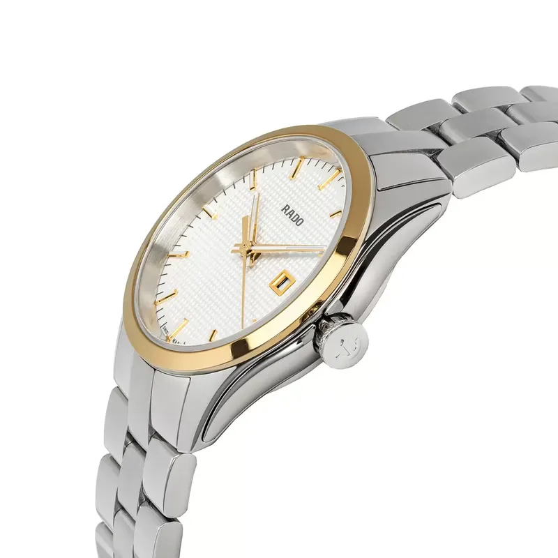 R32975123 שעון נשים של ראדו שוויץ | שעון עם באזל זהב לוח לבן מיוחד ורצועה משולבת קרמיקה | שעוני יוקרה לנשים | כולל שנתיים אחריות | מלאי מוגבל | Rado HyperChrome Womens R32975123