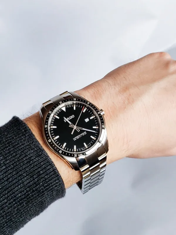 R-05023015 שעון ראדו יבואן רשמי לגברים מסדרת הייפרכרום | לוח שחור זרחני | שעון ספורטיבי אלדנטי | 5 שנים אחריות | Rado HyperChrome 45mm Mens Watch R32502153