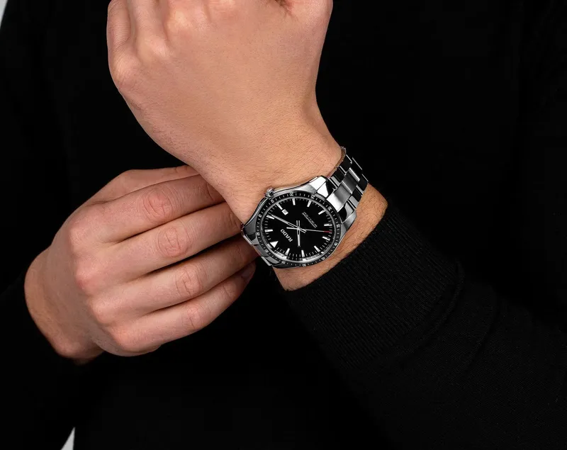 R-05023015 שעון ראדו יבואן רשמי לגברים מסדרת הייפרכרום | לוח שחור זרחני | שעון ספורטיבי אלדנטי | 5 שנים אחריות | Rado HyperChrome 45mm Mens Watch R32502153