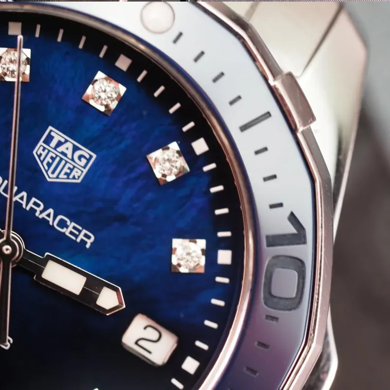 WAY131L.BA0748 שעון טאג הויאר אקוורייסר לנשים | דגם בלוח פנינה כחול מיוחד משובץ 11 יהלומים | 300 מטר | שנתיים אחריות | TAG Heuer Aquaracer Quartz 35mm Ladies Watch Blue