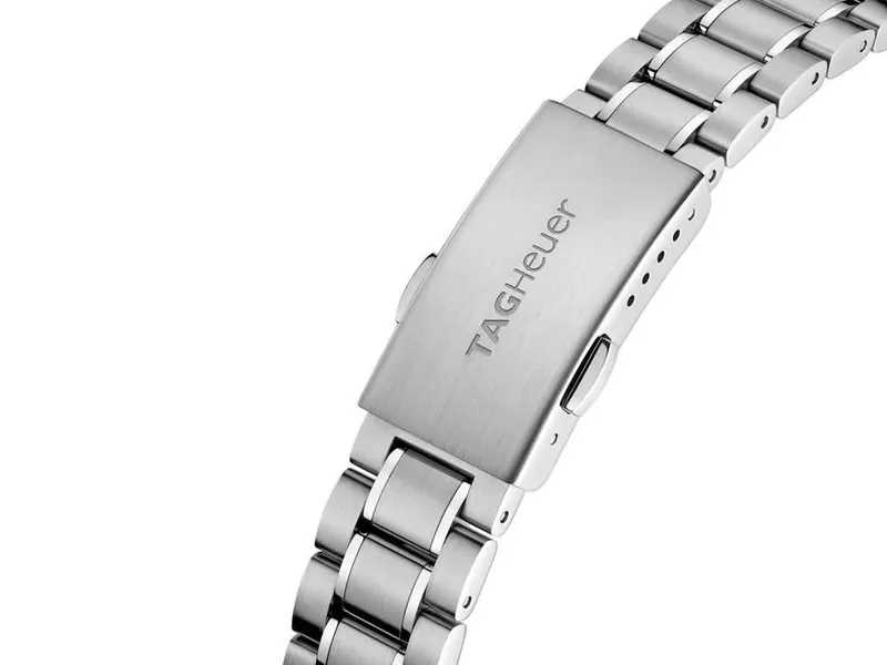 WBJ1416.BA0664 שעון טאג הויאר פורמולה לנשים בלוח כחול משובץ 36 יהלומים בבאזל | מלאי מוגבל | שנתיים אחריות |