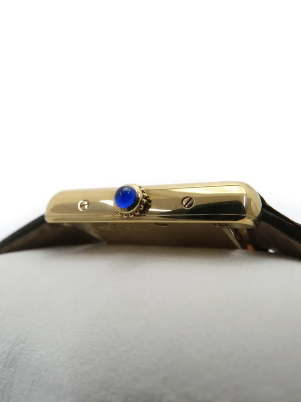 W1013654 שעון קרטייה טנק מאסט ורמיל ציפוי זהב יד 2 דגם לנשים | רצועת עור מקורית | לוח רומי לבן ממותג | שנה אחריות | Cartier Must Tank SM Vermeil W1013654 Ladies