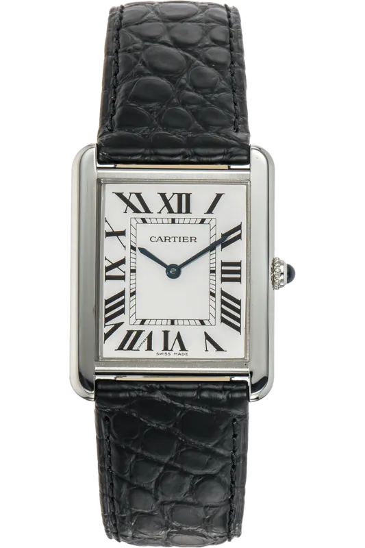 W1018355 קרטייה טנק סולו לארג יד 2 כמו חדש דגם יוניסקס ברצועת עור שחורה | סוגרת פטנט לוח רומי לבן | שנה אחריות | Cartier Tank Solo Large Stainless Steel Strap Watch W1018355