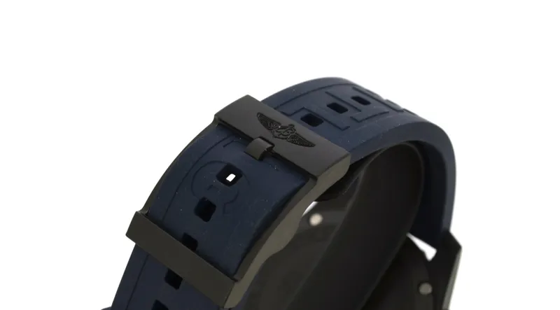 X82310D51B1S2 שעון ברייטלינג לגברים מהסדרה החדשה | דגם סופר קל וחזק | כרונוגרף ברצועת ספורט | 5 שנים אחריות | New Breitling Endurance Pro 44MM Men';s Watch X82310D51B1S2