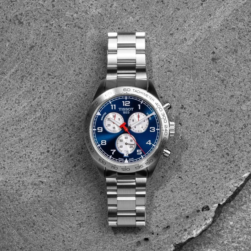 T131.617.11.042.00 שעון טיסו לגברים ספורטיבי אלגנטי | דגם כרונוגרף בלוח כחול מיוחד | שעון גדול כולל שנתיים אחריות | Tissot T-Sport PRS516 Chronograph 45mm Mens Watch Blue T1316171104200