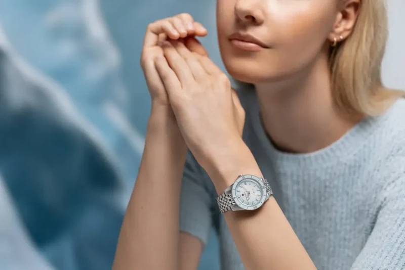 R-62233020 | R32223203 שעון ראדו יבואן רשמי חדש מסדרת קפטן קוק | שעון בלוח מיוחד טורקיז טיפני |מנגנון אוטומטי 80 שעות | 5 שנות אחריות | מלאי מוגבל | Rado Captain Cook 39mm Automatic Watch R32223203