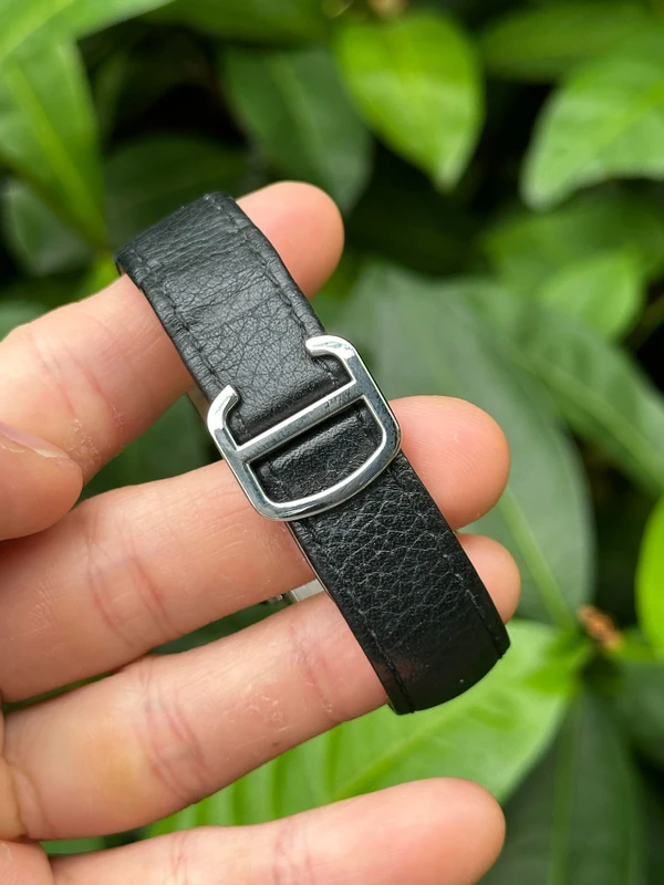 WSTA0030 שעון יד קרטייה טנק סולו לאישה דגם סמול | שעון יד 2 כמו חדש | רצועה חדשה כולל תעודות וקופסא | שנה אחריות | Cartier Tank Solo Watch Small Model, Quartz Movement, Steel, Leather WSTA0030