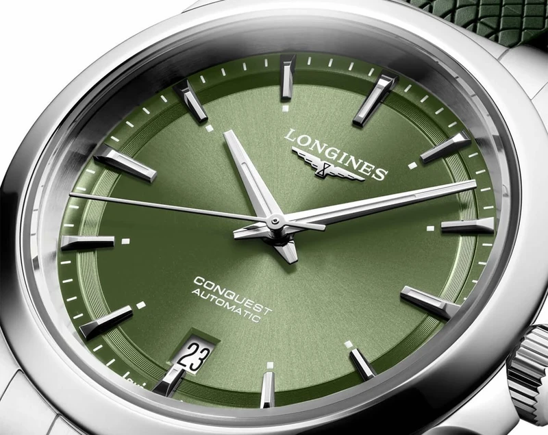 L38304029 שעון לונג';ין לגברים דגם קונקווסט ירוק מיוחד ברצועת ספורט | שעון כמו חדש סט מלא עם אחריות יבואן רשמי מעל 4 וחצי שנים | מנגנון אוטומטי | Longines Conquest 41mm Mens Watch Green L38304029
