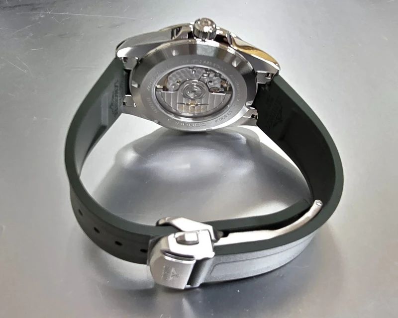 L38304029 שעון לונג';ין לגברים דגם קונקווסט ירוק מיוחד ברצועת ספורט | שעון כמו חדש סט מלא עם אחריות יבואן רשמי מעל 4 וחצי שנים | מנגנון אוטומטי | Longines Conquest 41mm Mens Watch Green L38304029