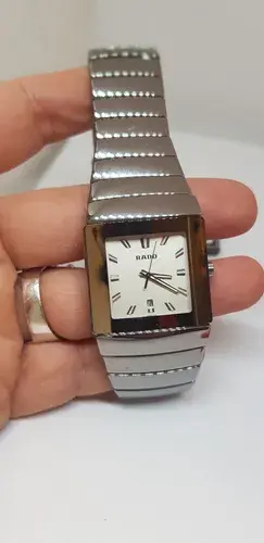 R13432142 שעון ראדו יד 2 | דגם קרמיקה כסופה | שעון מסדרת סינטרה בלוח לבן | כולל תעודות קופסא ואחריות | Rado Sintra Men';s Quartz Watch R13432142 for sale