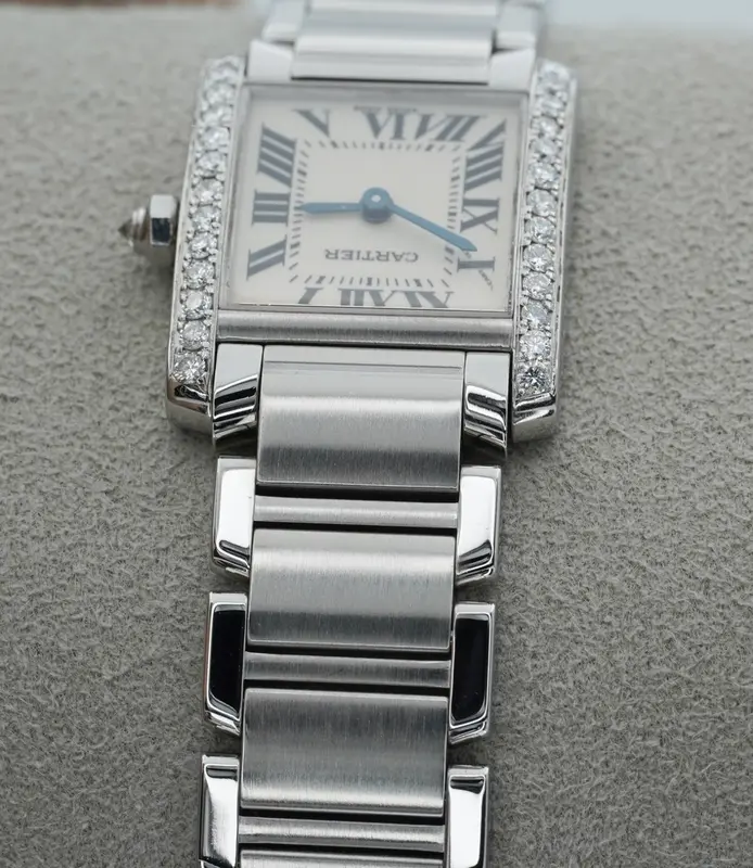 W51008Q3 שעון קרטייה טנק סמול | דגם לנשים יד 2 כמו חדש | משובץ יהלומים אפטר | כולל כל התעודות כרטיסים וקופסא | שנה אחריות | Cartier W51008Q3 2384 Tank Francaise Steel DIAMOND