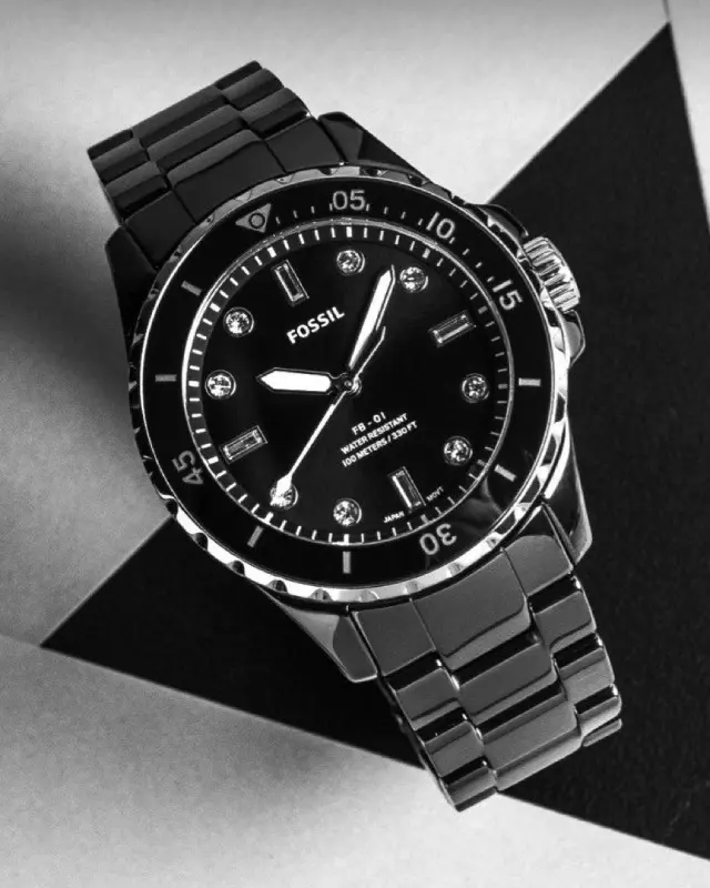 CE1108 שעון קרמי של פוסיל לנשים דגם שחור 36 מ';';מ | שעון אופנתי יוקרתי בלוח שחור קריסטלים | Fossil FB-01 Analog Ceramic Black Dial Quartz CE1108