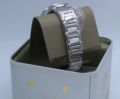 BQ3720 שעון פוסיל לנשים | לוח כחול מיוחד כולל תאריכון ימים | באזל משובץ זרקונים | מלאי מוגבל | שנתיים אחריות | Fossil Eevie Women';s Silver Stainless Steel Watch. BQ3720