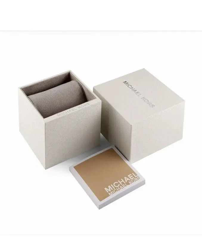 MK4899 שעון מיוחד ואופנתי של מייקל קורס לאישה | דגם ברצועת עור לבנה משולב חוליות זהב | מלאי מוגבל בהחלט | שנתיים אחריות | Darrington Quartz White Dial Ladies Watch MK4899 by Michael Kors