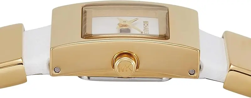 MK4899 שעון מיוחד ואופנתי של מייקל קורס לאישה | דגם ברצועת עור לבנה משולב חוליות זהב | מלאי מוגבל בהחלט | שנתיים אחריות | Darrington Quartz White Dial Ladies Watch MK4899 by Michael Kors