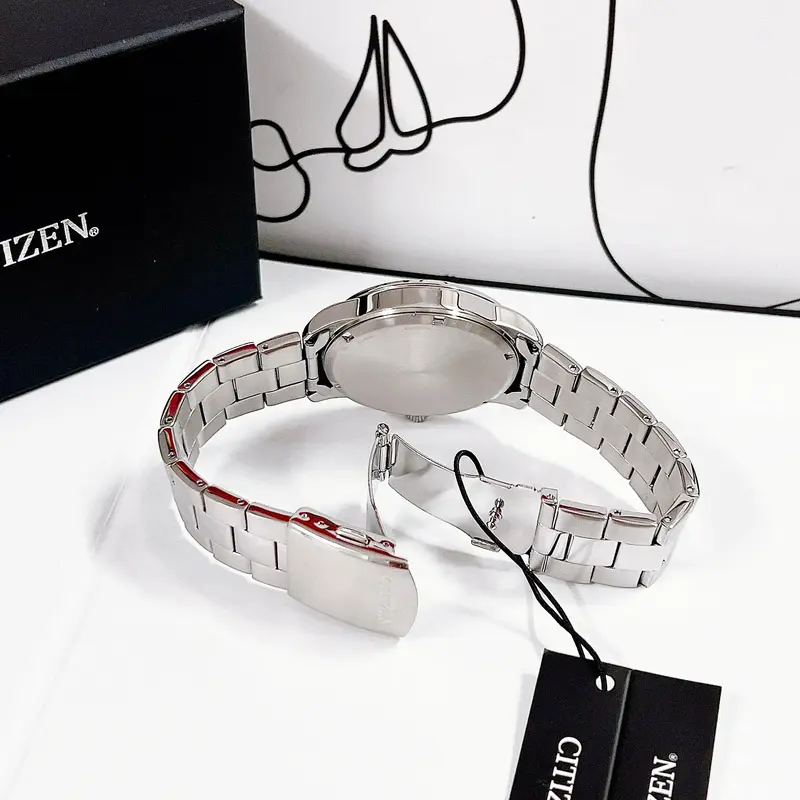 BM8551-54A שעון סיטיזן קלאסי אלגנטי לגברים | לוח לבן מספרים קריא וברור | תאריכון כפול | שנתיים אחריות | Citizen Dress Classic Men';s Watch BM8551-54A