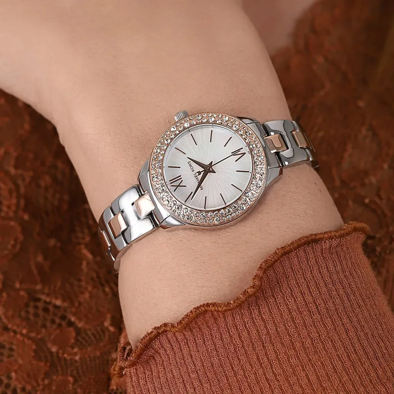 MK4559 שעון מייקל קורס לאישה יבואן רשמי | דגם חדש משולב זהב רוז | מובץ זרקונים | לוח לבן פנינה פסים | שנתיים אחריות פלאנט טיים | Michael Kors Ladies Watch Liliane MK4559