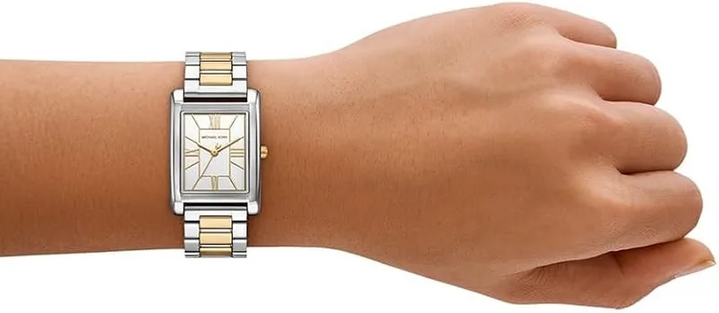 MK4967 שעון מייקל קורס יבואן רשמי | דגם חדש מלבני לאישה משולב זהב לוח רומי | שנתיים אחריות פלאנט טיים | Michael Kors Essex Women';s Watch MK4967