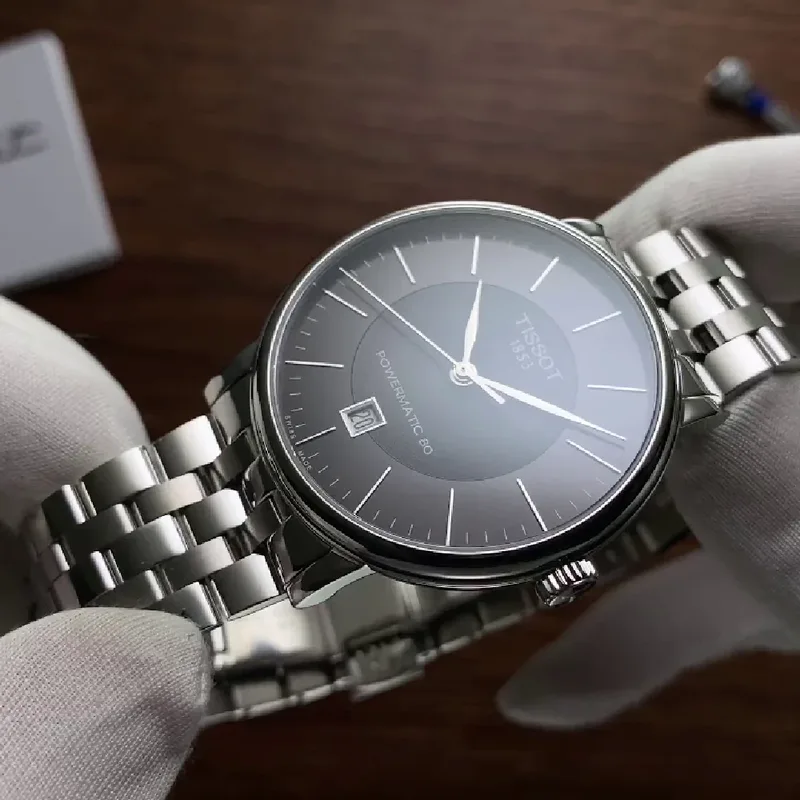 T122.407.11.051.00 שעון אוטומטי 80 שעות לגברים של טיסו | דגם חדש קלאסי אלגנטי בלוח שחור עם תאריכון | TISSOT Carson Premium 40MM Black Dial Men';s Watch T1224071105100