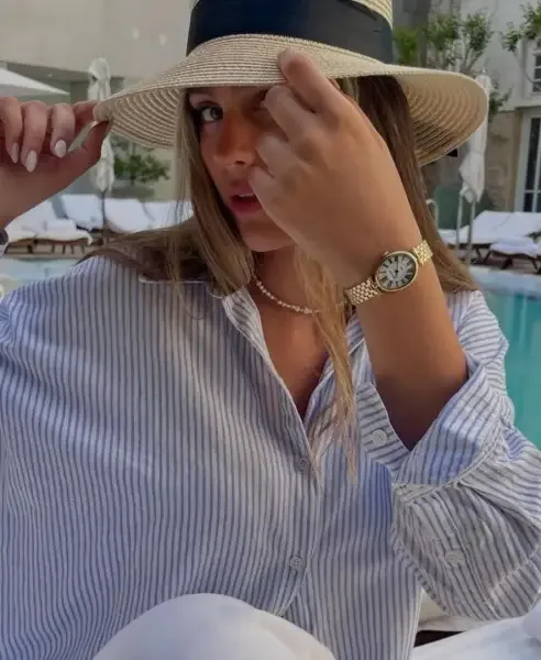 MLB.615.211 שעון אופנתי יוקרתי שווצרי של מרי לאבל מונקו | דגם זהב אובלי בלוח פנינה רומי | זכוכית ספיר | שנתיים אחריות | Marie La Belle Watch – elegant women’s watch with timeless luxury MLB.615.211