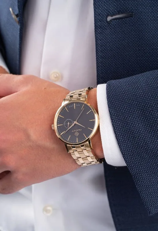 G105010 שעון גאנט יבואן רשמי | דגם לגברים בזהב לוח שחור עם תאריכון | שעון יוקרתי אלגנטי כולל שנתיים אחריות | Gant Park Hill Grey/Yellow gold tone steel G105010