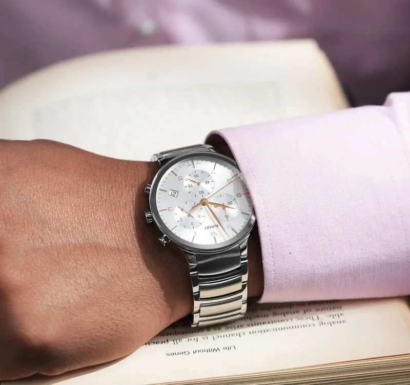 R30122113 שעון ראדו סנטריקס לגברים יד 2 | דגם שמור מאד ברצועה ולוח כסופים| מחוגי זהב | כולל קופסא וכרטים | 6 חודשים אחריות | Rado Centrix Silver Dial Chronograph Stainless Steel Men';s Watch R30122113