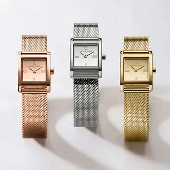 MK4959 מייקל קורס שעון לאישה | דגם זהב חדש מרובע | רצועת רשת אופנתית | 100% מקורי | שנתיים אחריות | מלאי מוגבל | Michael Kors Georgie Women';s Watch MK4959