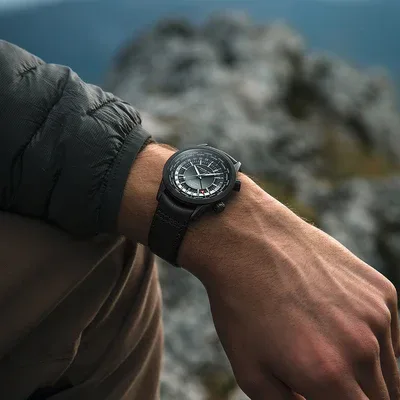 2765-BKC-20001 שעון חדש של ריימונד ווייל לגברים | דגם GMT אוטומטי וורלד טיימר | רצועת עור כולל שנתיים אחריות יבואן רשמי | Frelancer GMT Automatic Black Dial Men';s Watch 2765-BKC-20001 by Raymond We