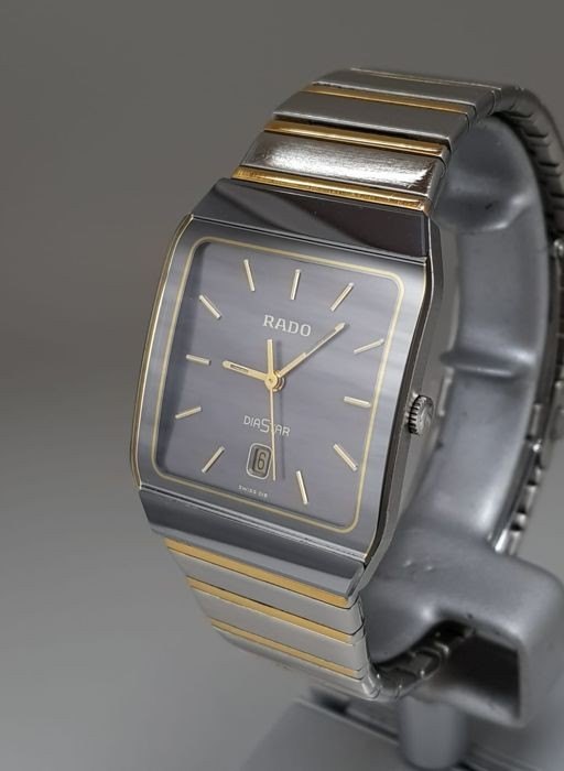 שעון ראדו מיוחד ונדיר מסדרת אנטום | דגם יוניסקס במצב מעולה | דגם קרמיקה משולב פסי זהב | שנה אחריות | חנות שעונים בראשון לציון | Rado Diastar Anatom 129.0266.3