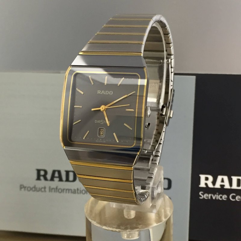 שעון ראדו מיוחד ונדיר מסדרת אנטום | דגם יוניסקס במצב מעולה | דגם קרמיקה משולב פסי זהב | שנה אחריות | חנות שעונים בראשון לציון | Rado Diastar Anatom 129.0266.3