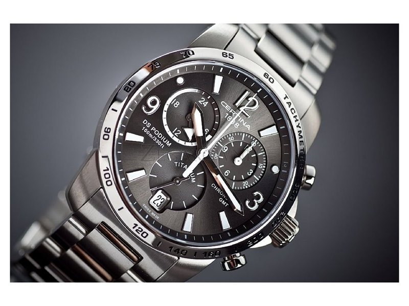 C001.639.44.087.00 שעון טיטיניום לגבר GMT | דגם כרונוגרף בלוח אפור | 5 שנים אחריות | שעון קליל ומיוחד | Certina Watch DS Podium Big Size Chrono GMT Quartz C001.639.44.087.00